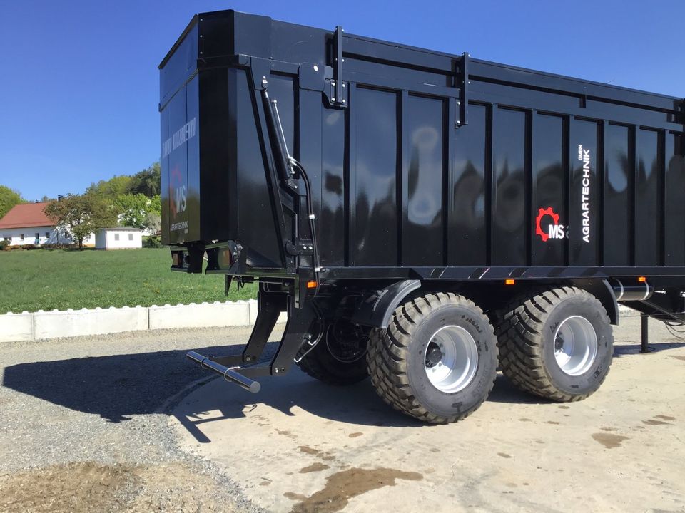 Kobzarenko TZP 24t 45m³ Deichselfederung Lenkachse Abschiebewagen in Tiefenbach Oberpf