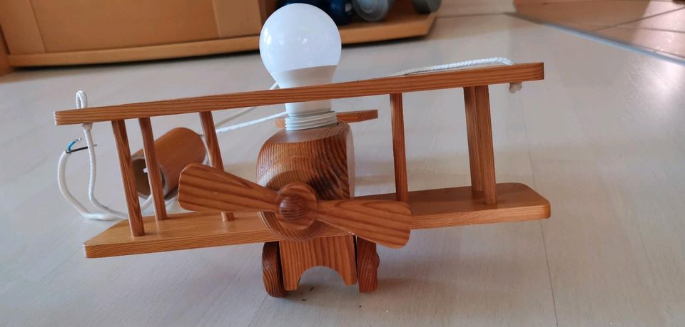 1 Stk Kinderzimmer Lampe Flugzeug in Weißenbrunn Kreis Kronach