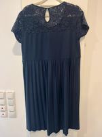 Schickes Umstandsabendkleid von Esprit Niedersachsen - Uelzen Vorschau