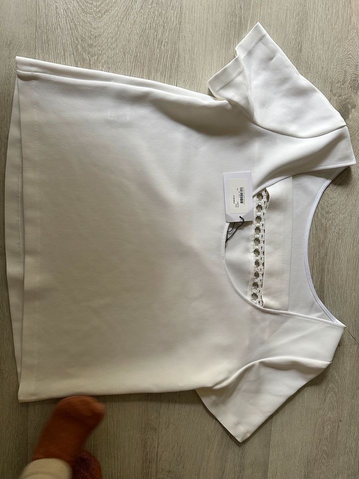 Neu Claudie Pierlot Tunika Bluse Creme weiß spitze in München