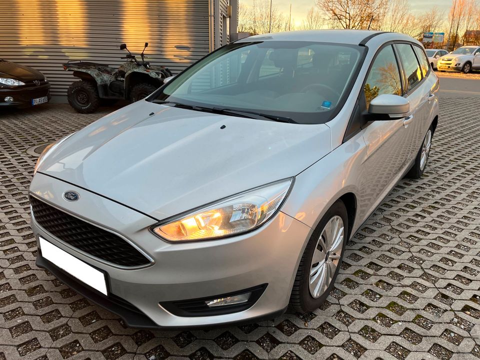 Focus1.5TDCi 88KW Automatik DPF Erst 24Tkm PDC in Memmingen