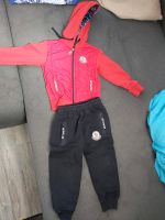 Moncler Trainingsanzug in rot/dunkelblau in Gr. 92 Nordrhein-Westfalen - Recklinghausen Vorschau