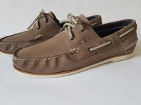 TOMMY HILFIGER Slipper Herren Leder Gr. 44 US 11 taupe top Thüringen - Altenburg Vorschau