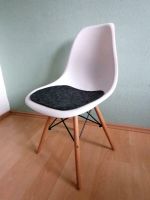 Eames Vitra Chair Plastik Stuhl Sitzauflage Filz Plastic Chair Bayern - Dettelbach Vorschau