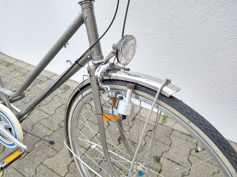 Hercules Fahrrad Herren Damen Cityrad 28" komplett überarbeitet in Leopoldshöhe