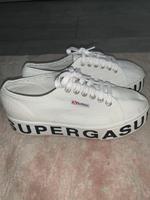 Superga Damenschuhe Größe 40 Nordrhein-Westfalen - Wülfrath Vorschau