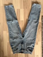 Vero Moda Jeans Hose  Gr 28/30 neu Nordrhein-Westfalen - Brühl Vorschau