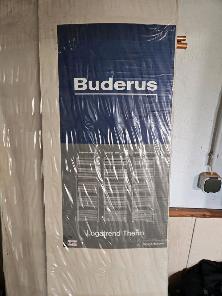 Buderus Logatrend Therm Curve M Heizkörper in Dresden