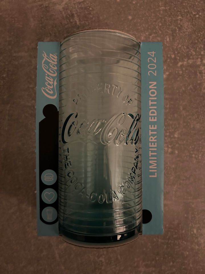 Coca Cola Glas Türkis Neu in Enger