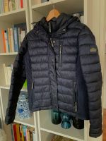 Superdry Jacke Daunenjacke Wattejacke Gr M blau Berlin - Friedenau Vorschau