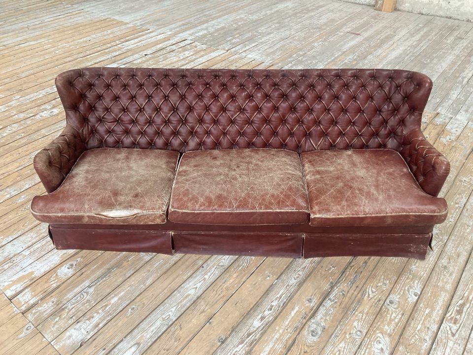 Chesterfield Ledersofa chabby-chic 3er in Hamburg