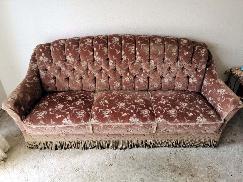 Neuwertige stilvolle Couchgarnitur: Sessel, 2er+3er Couch 1.Hand in Reutlingen