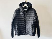 ZARA Men Herren Steppjacke Kapuzenjacke schwarz d.G.L Dresden - Großzschachwitz Vorschau