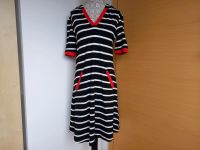 Neu! Vanessa Style | gestreiftes Designer Kleid mit Kapuze Gr. S Dresden - Dresden-Plauen Vorschau