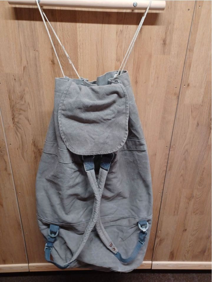 Original Seesack Volksmarine Armee Militär Rucksack Camping in Hettstedt