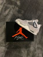 Jordan 4 Retro „Frozen Moments“ 44 (W11,5) Nordrhein-Westfalen - Wesseling Vorschau