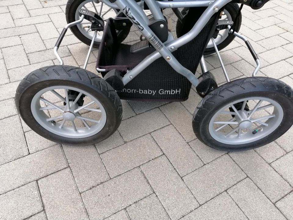 Kinderwagen Buggy mit Lufreifen Luftbereifung in Hosena