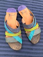 Mehrfarbige Damenschuhe von Think! Bochum - Bochum-Südwest Vorschau