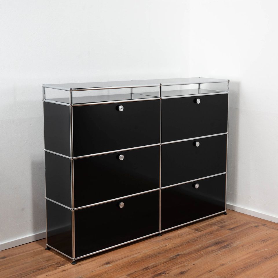 USM Haller Sideboard schwarz 3OH - Glas-Tablare - 6 Klappen in Griesheim