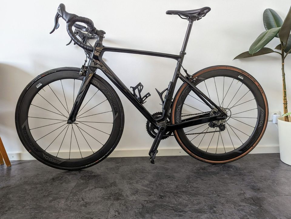 Rennrad (Größe M) mit Carbonlaufrädern in München