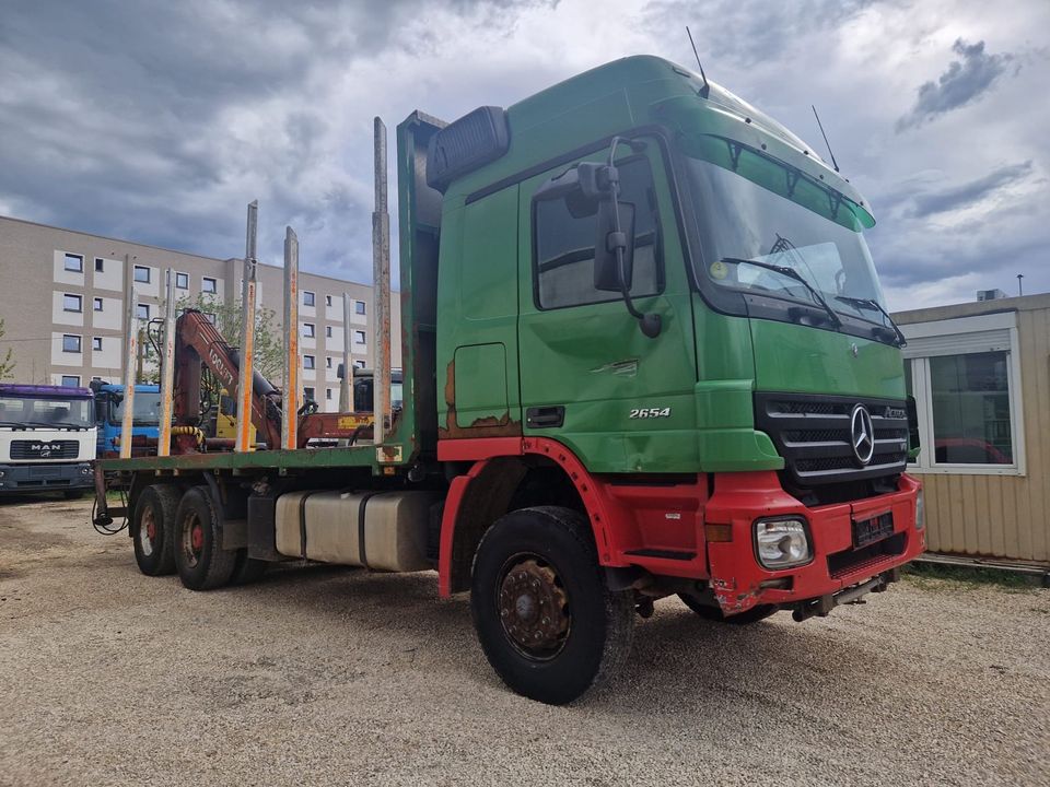 MERCEDES BENZ 2654 V8 HOLZLKW LOGLIFT 130 in München