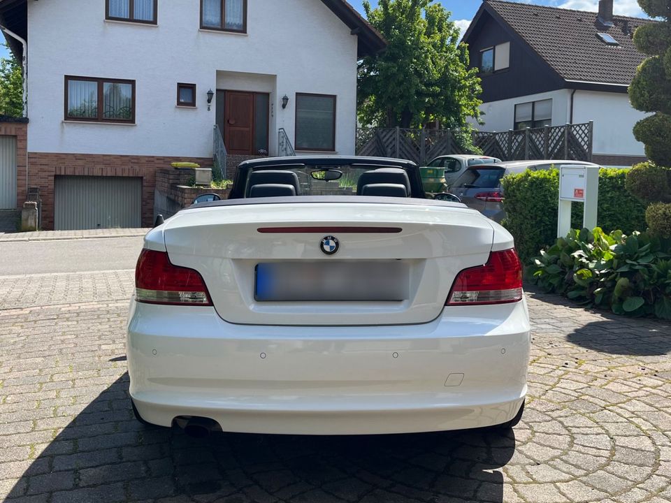 BMW 118i Cabrio | Sitzheiz. | 8-Fach | Klimaautomat. in Flonheim