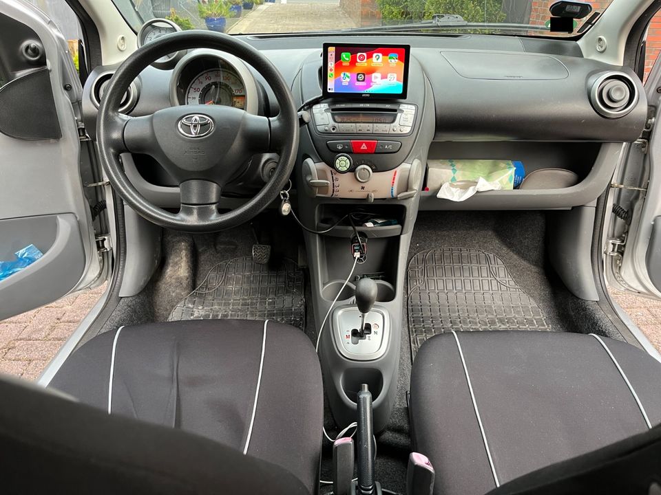 Toyota Aygo Automatik in Neumünster