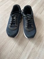 Puma Sportschuhe in schwarz, Glitter, Gr38 Hessen - Pfungstadt Vorschau