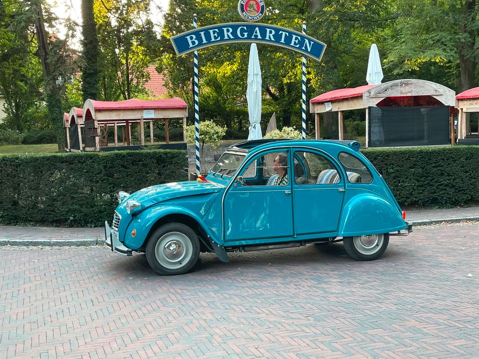 Oldtimer Citroën 2 CV 6 "Ente" für Hochzeiten usw. zu vermieten in Bremen