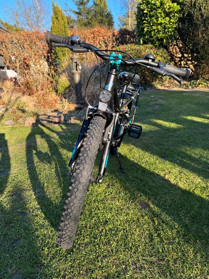 Kinderfahrrad Cube Acid 200 Allroad – schwarz/mint – mit Zubehör in Schenefeld