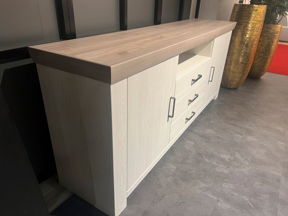 Sideboard Bozen in Nienburg (Weser)