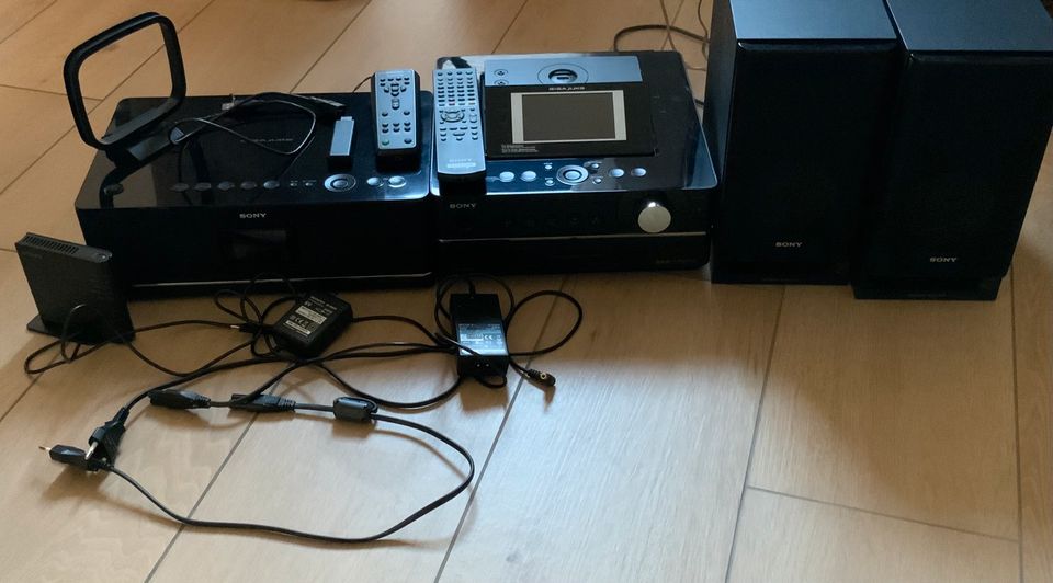 SONY HDD und Wireless Network Audio System mit SONY Boxen in Elmenhorst Kr Stormarn
