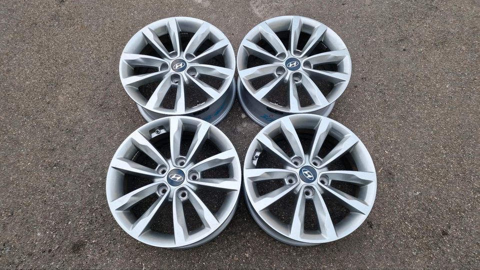 Alufelgen Hyundai i40 RDKS 7Jx16 52910-3Z610 5x114,3 ET 40 in Burgau