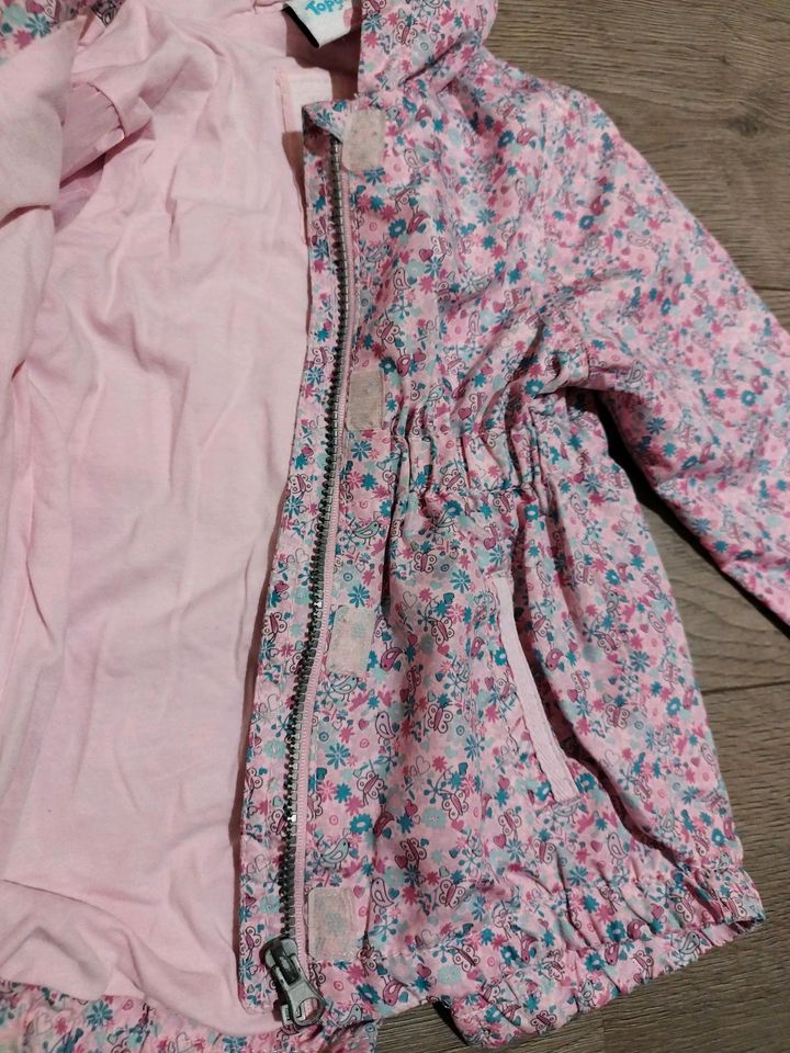 Schöne Mädchen Übergangs Jacke, Topomini, Gr. 86, rosa floral Mus in Zetel