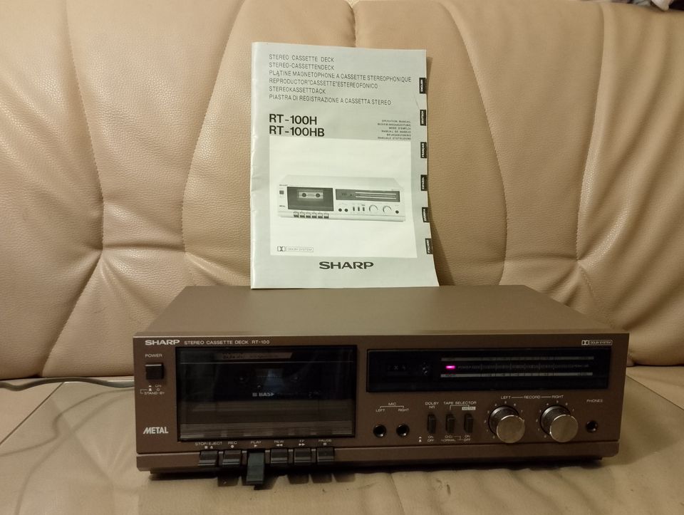 Sharp RT 100HB Tapedeck Kassettendeck RARITÄT 1982 Service Anleit in Ostrau