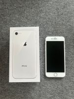 iPhone 8 in silber, 64 GB mit OVP Bayern - Würzburg Vorschau