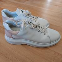 Copenhagen Sneaker weiss mit Rosa abgesetzt 41 Nordrhein-Westfalen - Lage Vorschau