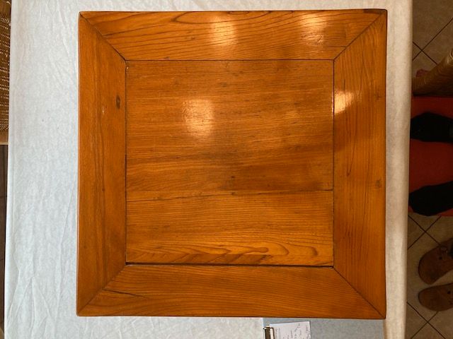 Antiker Beistell-Tisch Holz (50 x 43 x 43 cm – Farbe: Holz) in Geesthacht