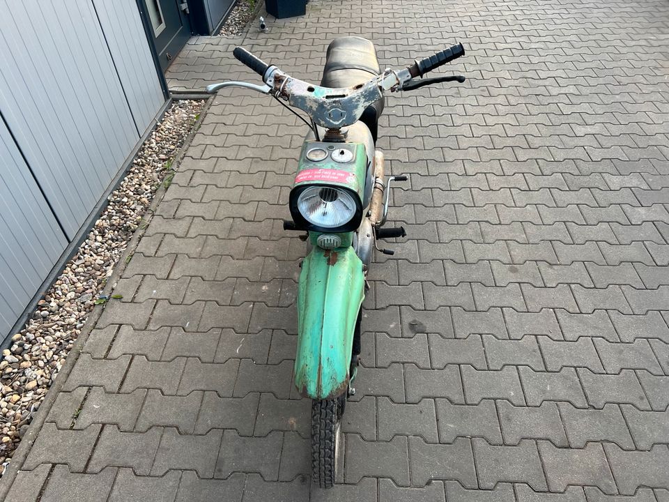 Simson Star SR4-2/1 SR4 1976 Moped Mofa Roller E122 in Osterweddingen