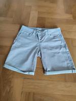 kurze Hose, Jeansoptik, Damen, Bermudas Sachsen-Anhalt - Schönebeck (Elbe) Vorschau