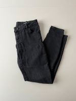 Dunkelgraue Skinnyjeans von Review in Größe W28/Short Hessen - Darmstadt Vorschau