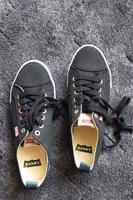 LEVI'S Sneaker Gr.39 schwarz NEU Brandenburg - Nauen Vorschau