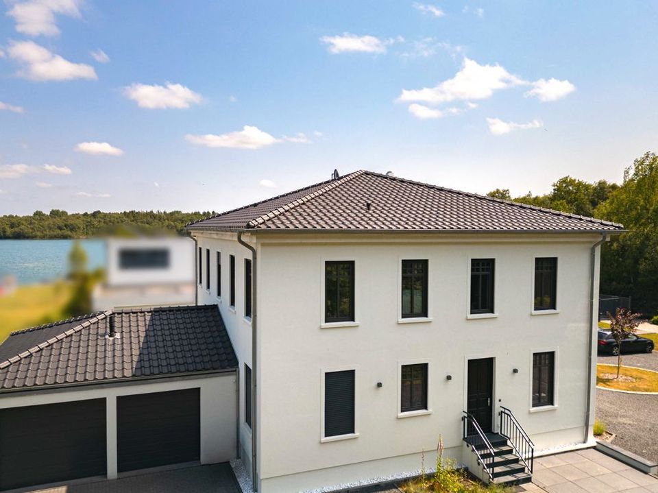 Wunderschöne Villa + Einliegerwohnung mit eigenem Privatstrand und Doppelgarage BJ 2018 in Edewecht