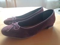 Auberginefarbene Ballerinas von Tamaris in Größe 39 Hessen - Rimbach Vorschau