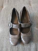 braun / graue Pumps mit Keilabsatz in gr. 37 von Graceland Berlin - Pankow Vorschau