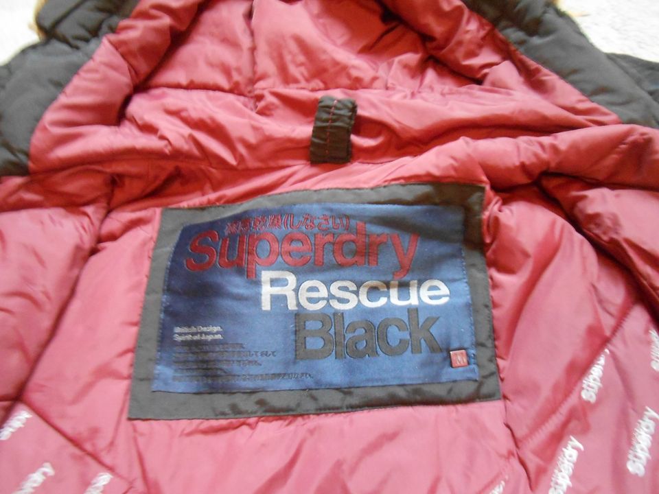 Parka Winterjacke Superdry Gr M schwarz super warm! in Brakel