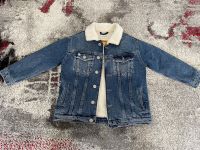 Zara kinder Jeans Fleece Jacke 122 Mecklenburg-Vorpommern - Neubrandenburg Vorschau