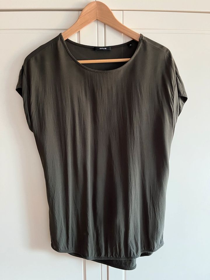 Opus Skita Shirt T-Shirt khaki oliv grün 36 wie NEU in Göldenitz (bei Berkenthin)