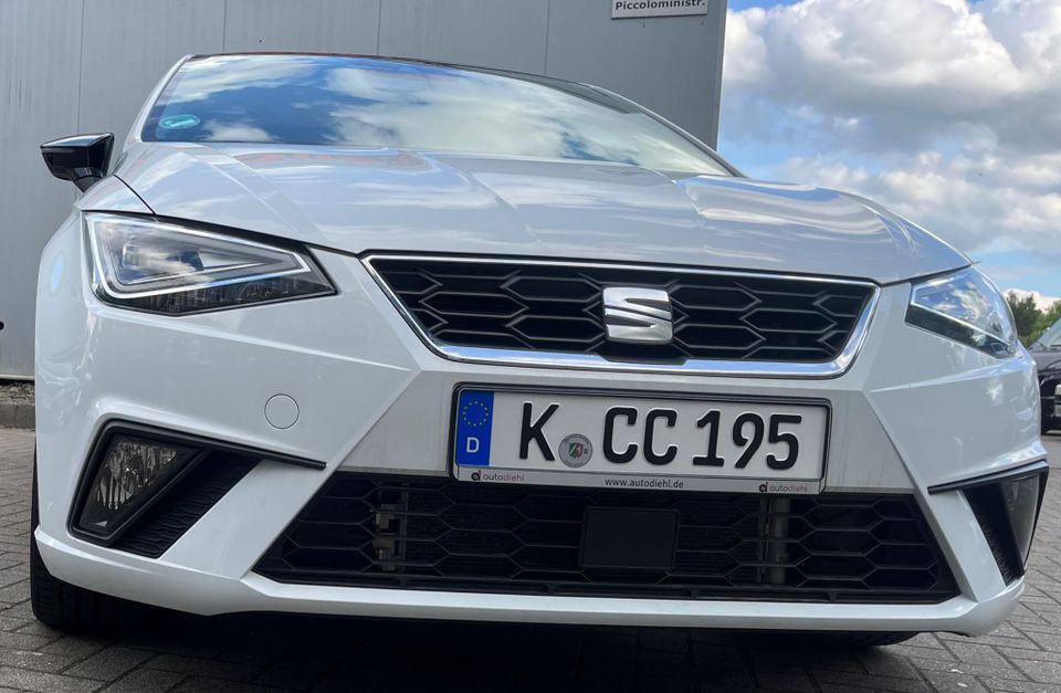 Autovermietung / Seat Ibiza FR / Günstig / Mieten / Rent by CCC in Köln