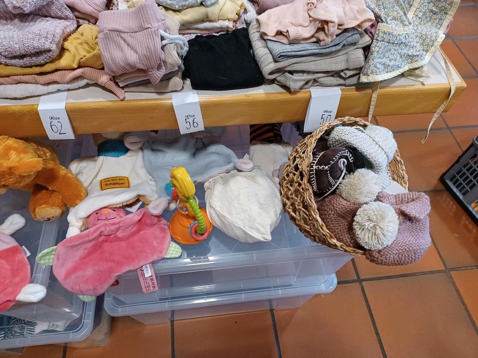 Babykleidung Größe 50 bis 86 zu verkaufen in Scheßlitz